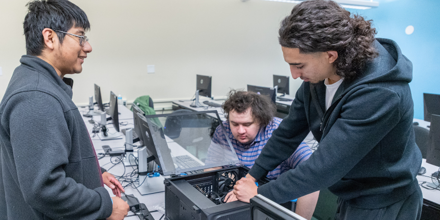 MassSTEP free training program at NSCC