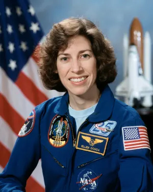 Ellen Ochoa in NASA uniform