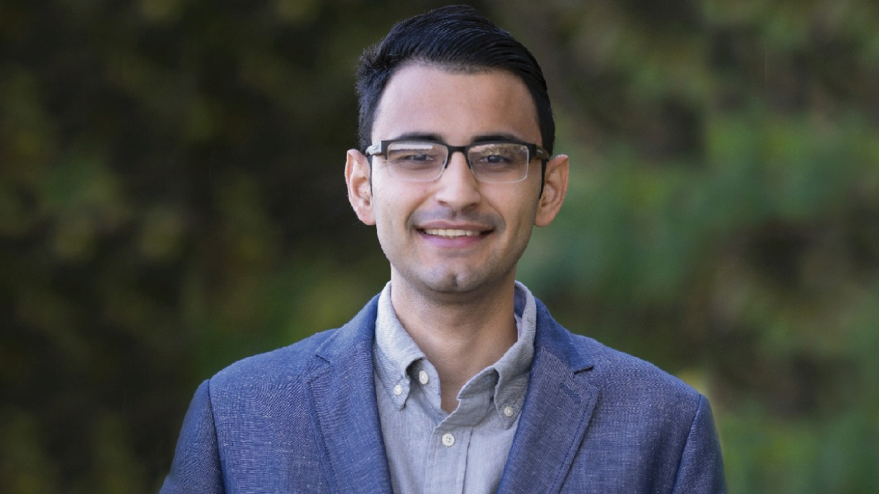 Portrait of Fabiano in blue sportcoat