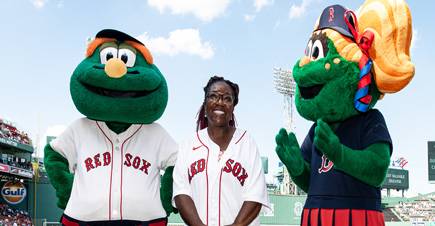 jennifer harris and sox mascots